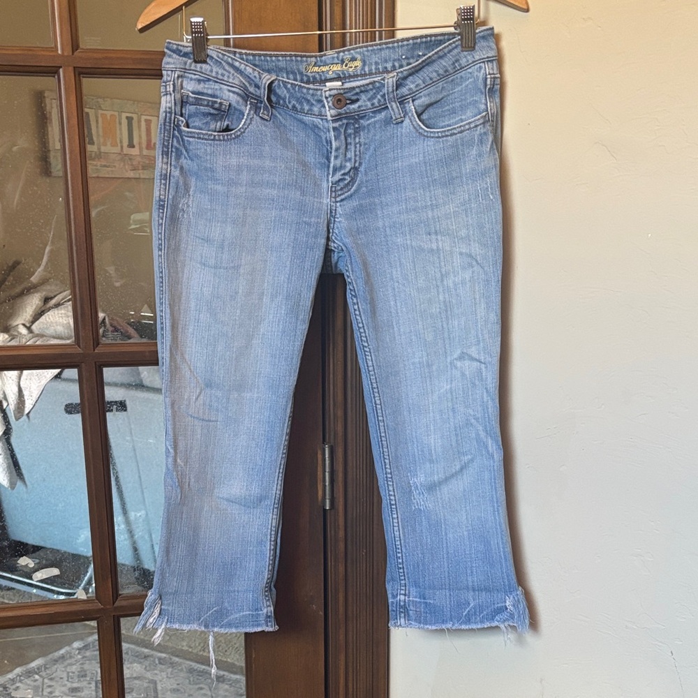 Y2K AE Low Rise Cropped Jeans!  8